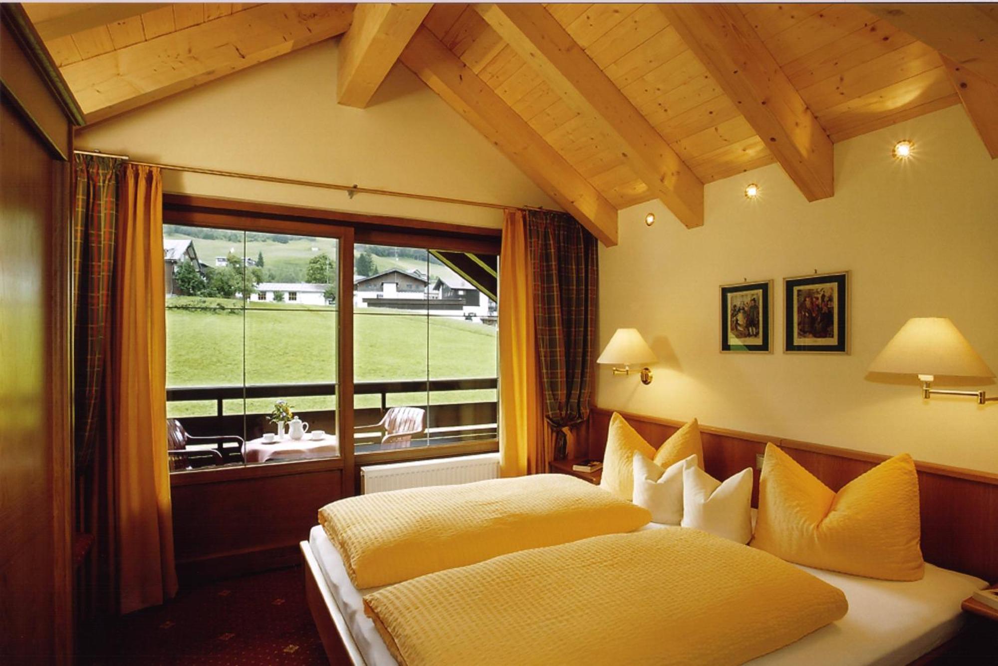 Gatterhof Hotel Riezlern Eksteriør billede