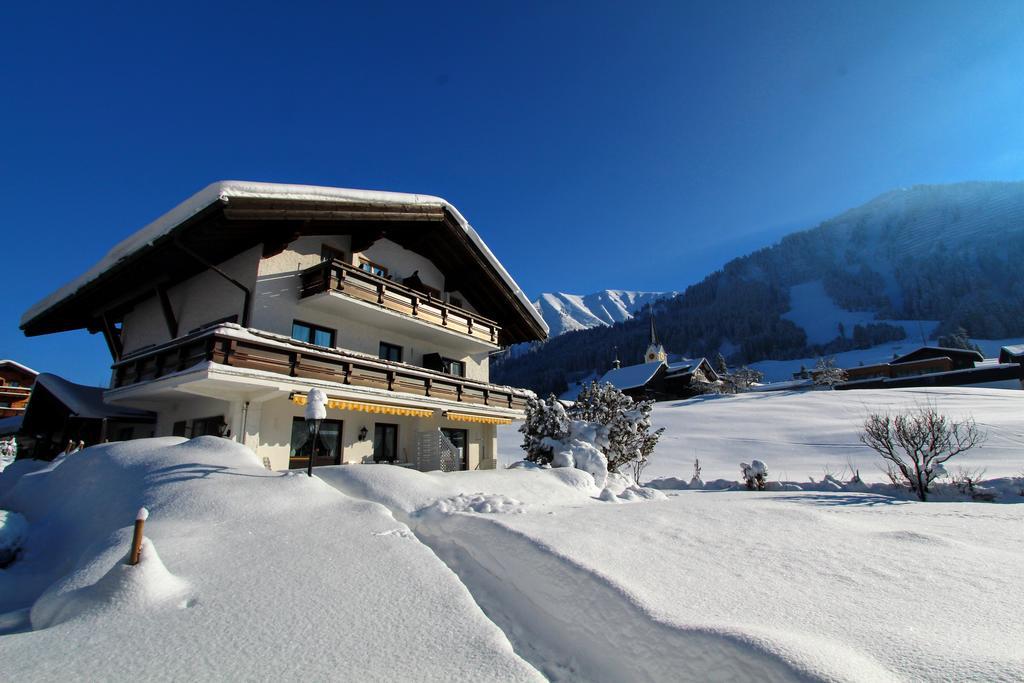 Gatterhof Hotel Riezlern Eksteriør billede