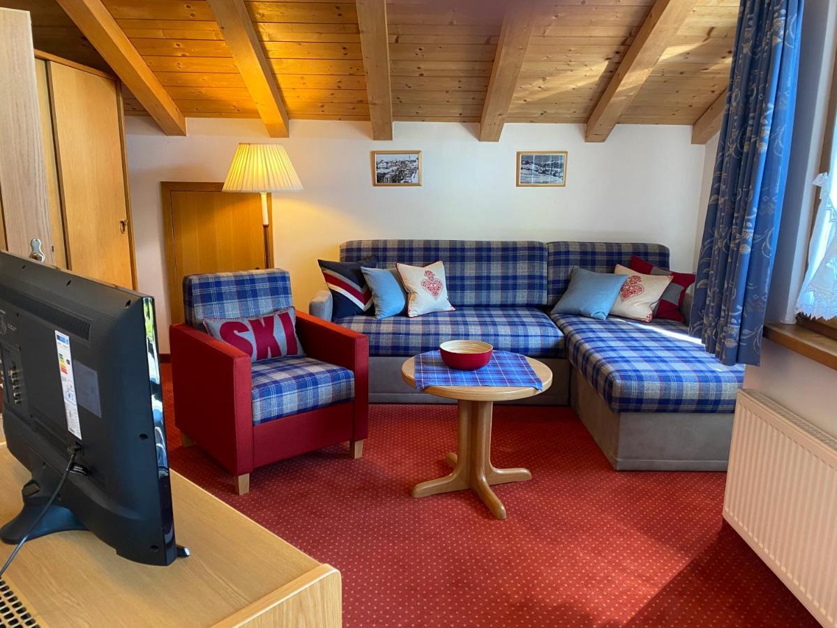 Gatterhof Hotel Riezlern Eksteriør billede